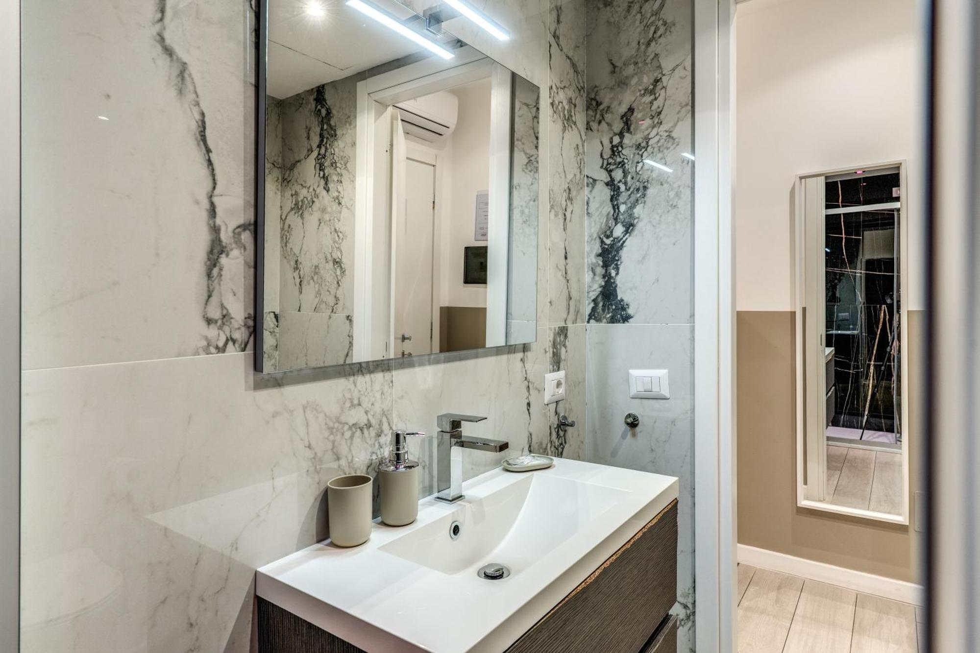 A Touch Of Rome Guesthouse — Photos 2